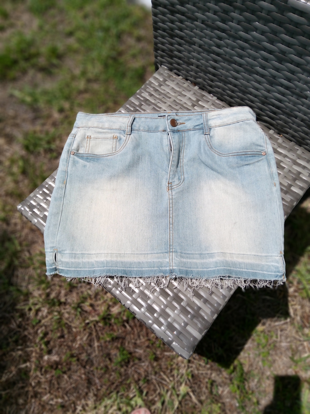 Dollhouse Light Wash Denim Mini Skirt - Frayed Hem